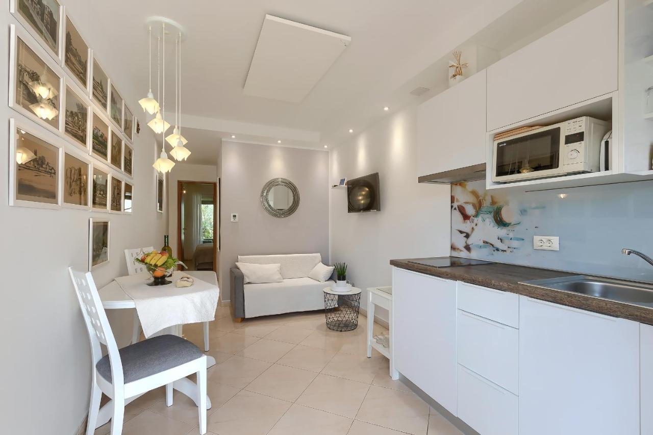 Apartment Palm View II 罗维尼 外观 照片